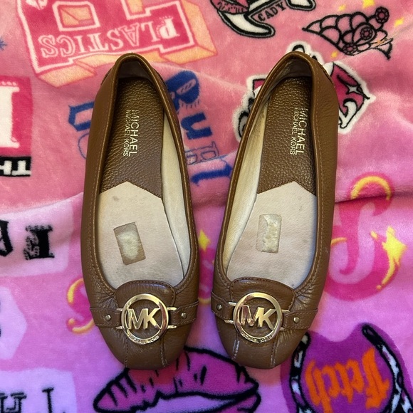 Michael Kors Flats - Picture 1 of 4